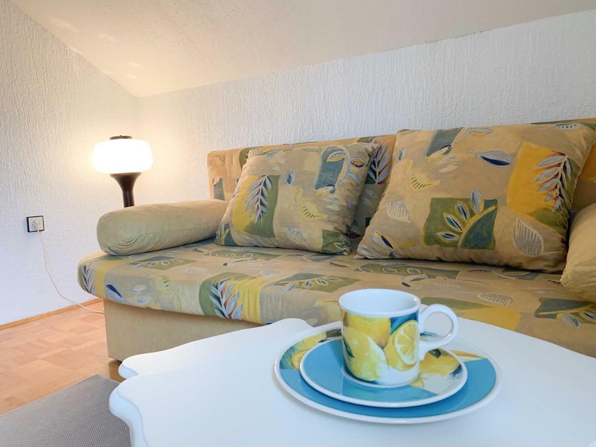 Ela'S Apartment Komenda Dış mekan fotoğraf